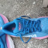 Adidasi HOKA Nr. 42, pret 200 lei